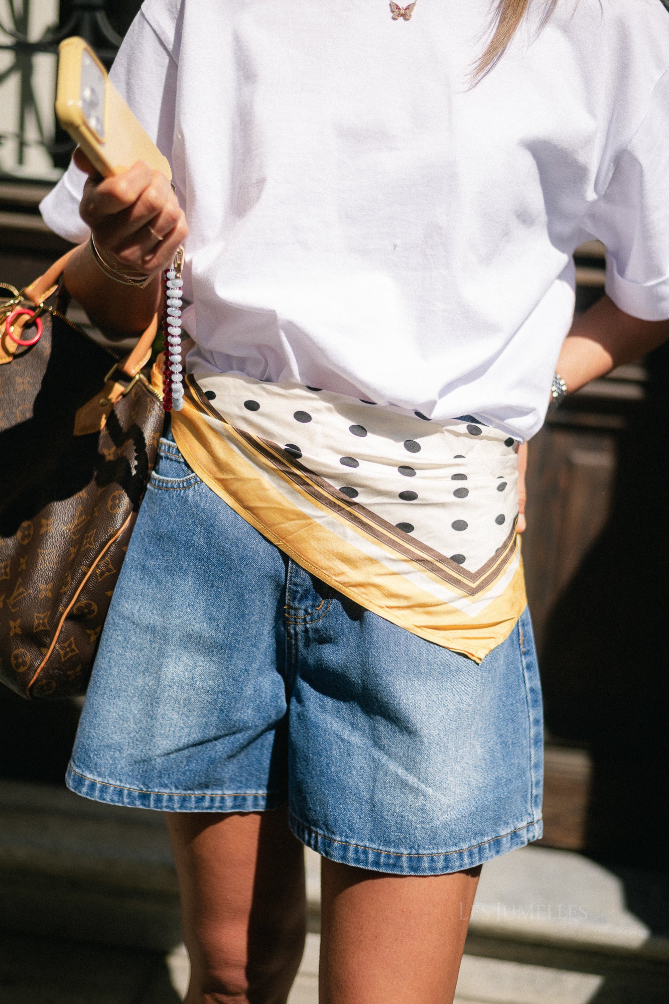 Polka dot scarf monochrome/yellow