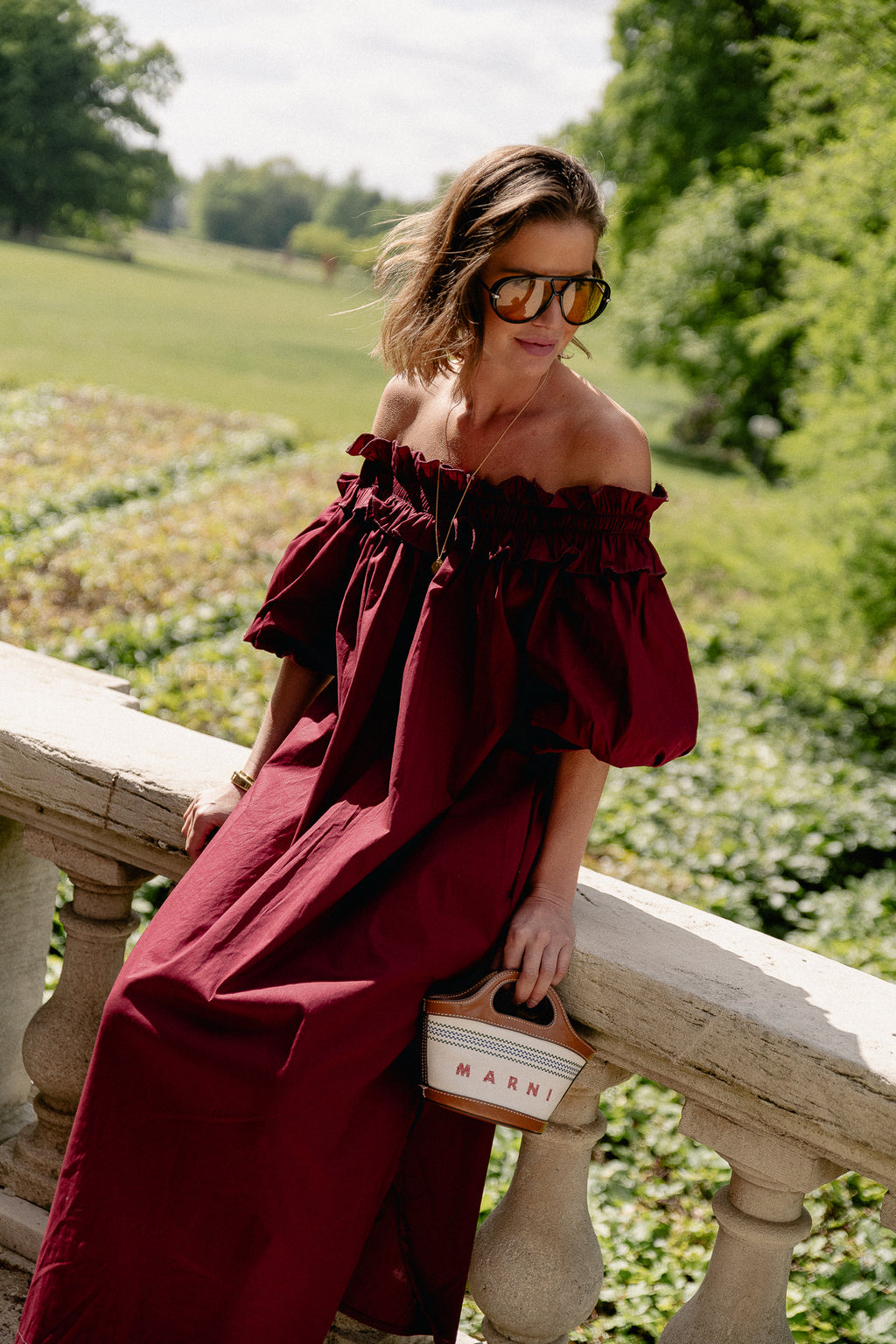 Robe longue à épaules dénudées Eleonore bordeaux