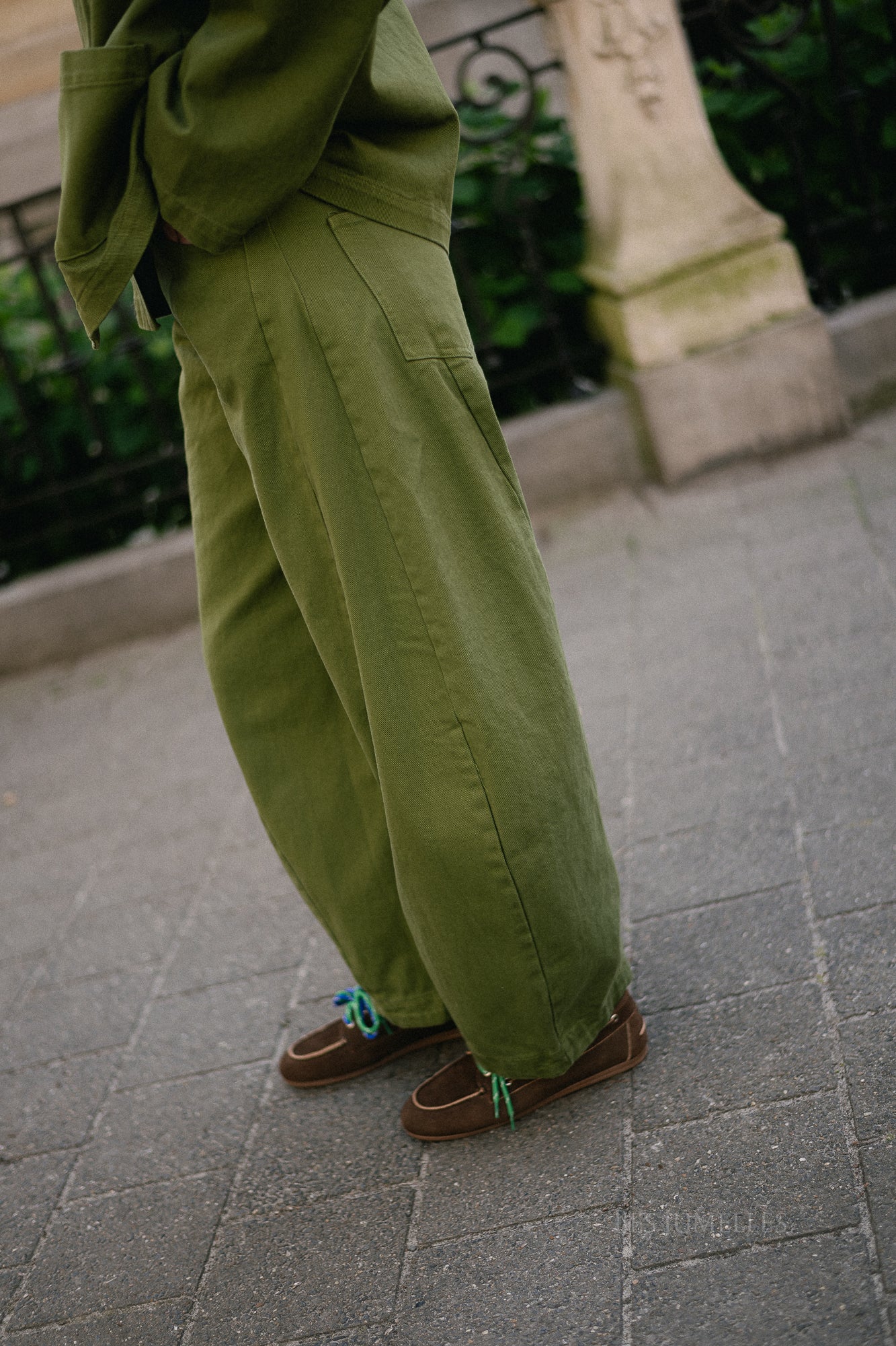 Jasmine barrel pants khaki
