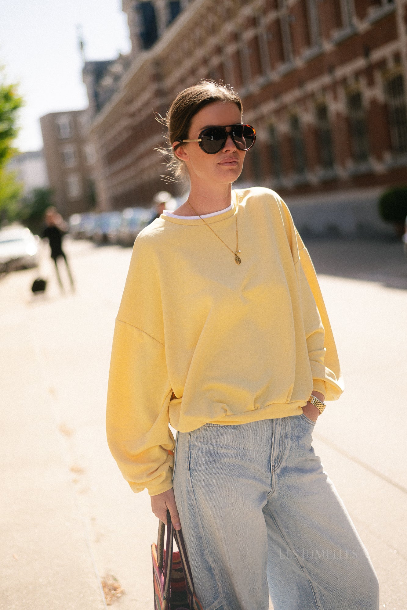 Anna sweater yellow