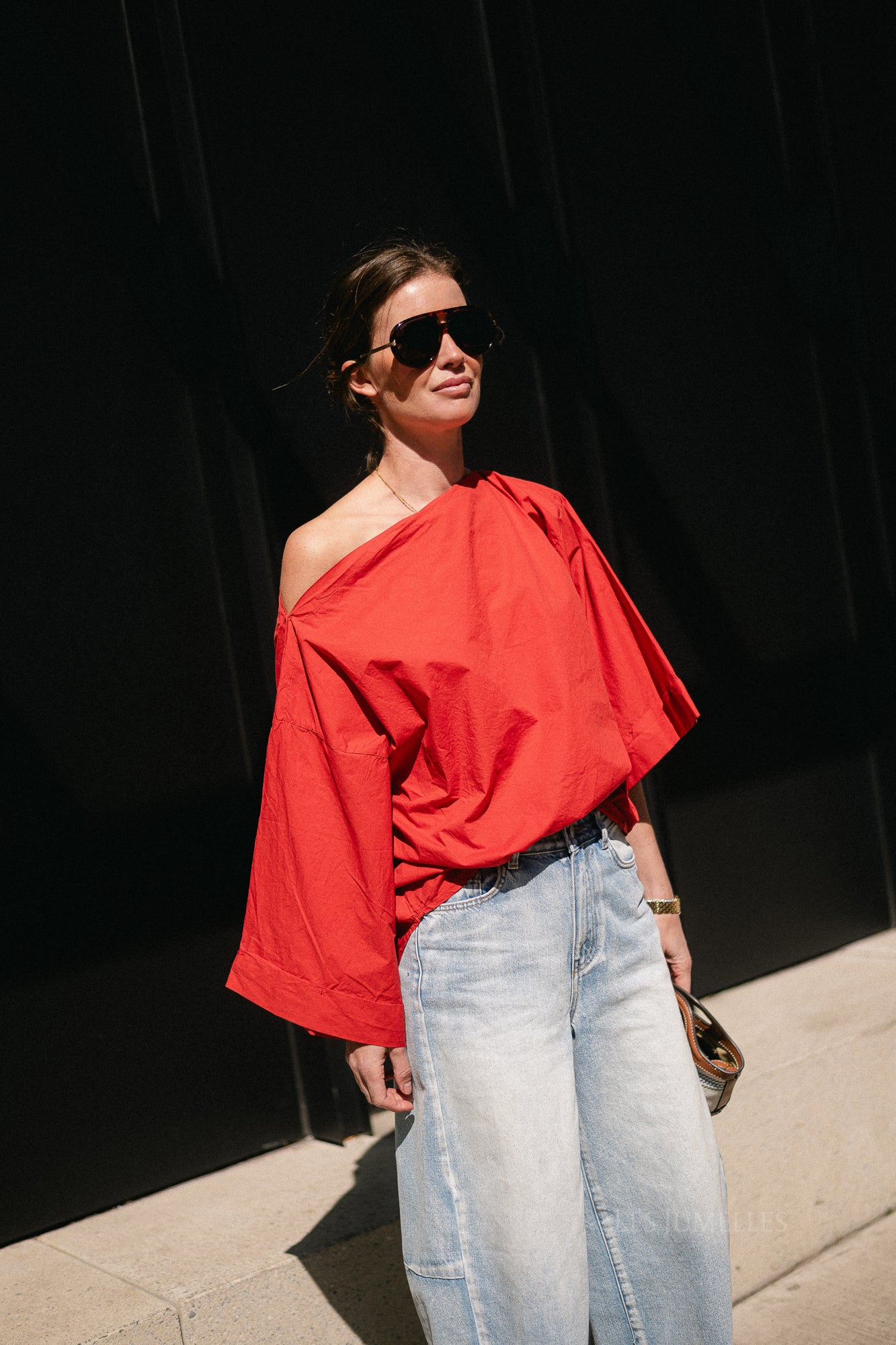 Myra off shoulder shirt red