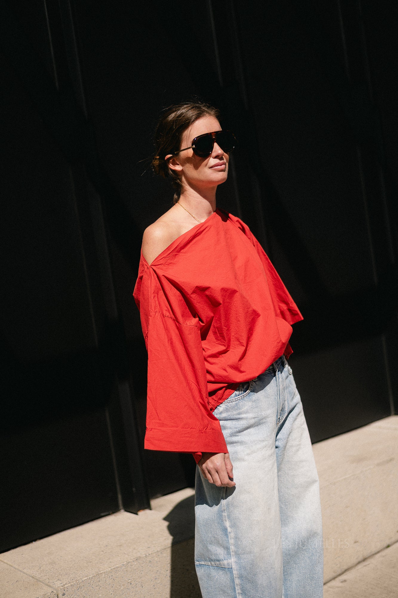 Myra off shoulder shirt red