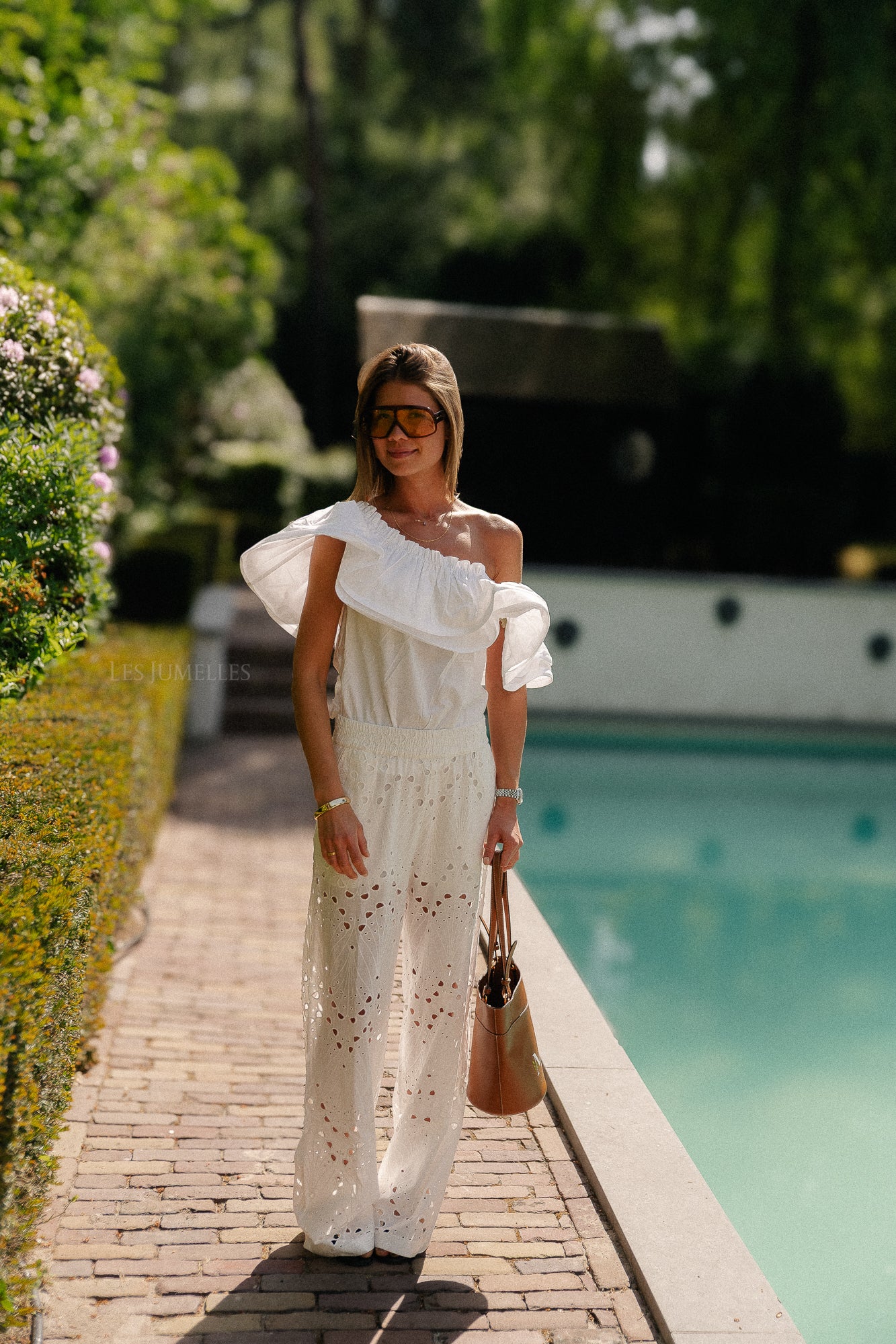 Rhea one shoulder top white