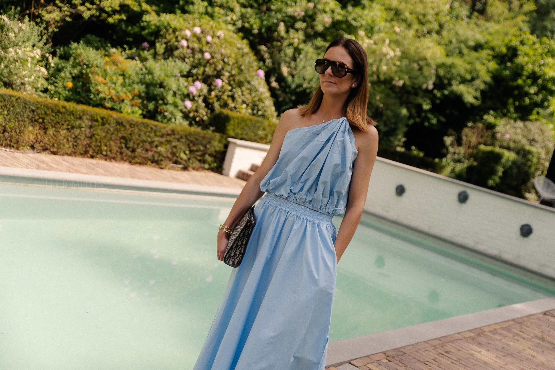 Fran one shoulder top babyblauw