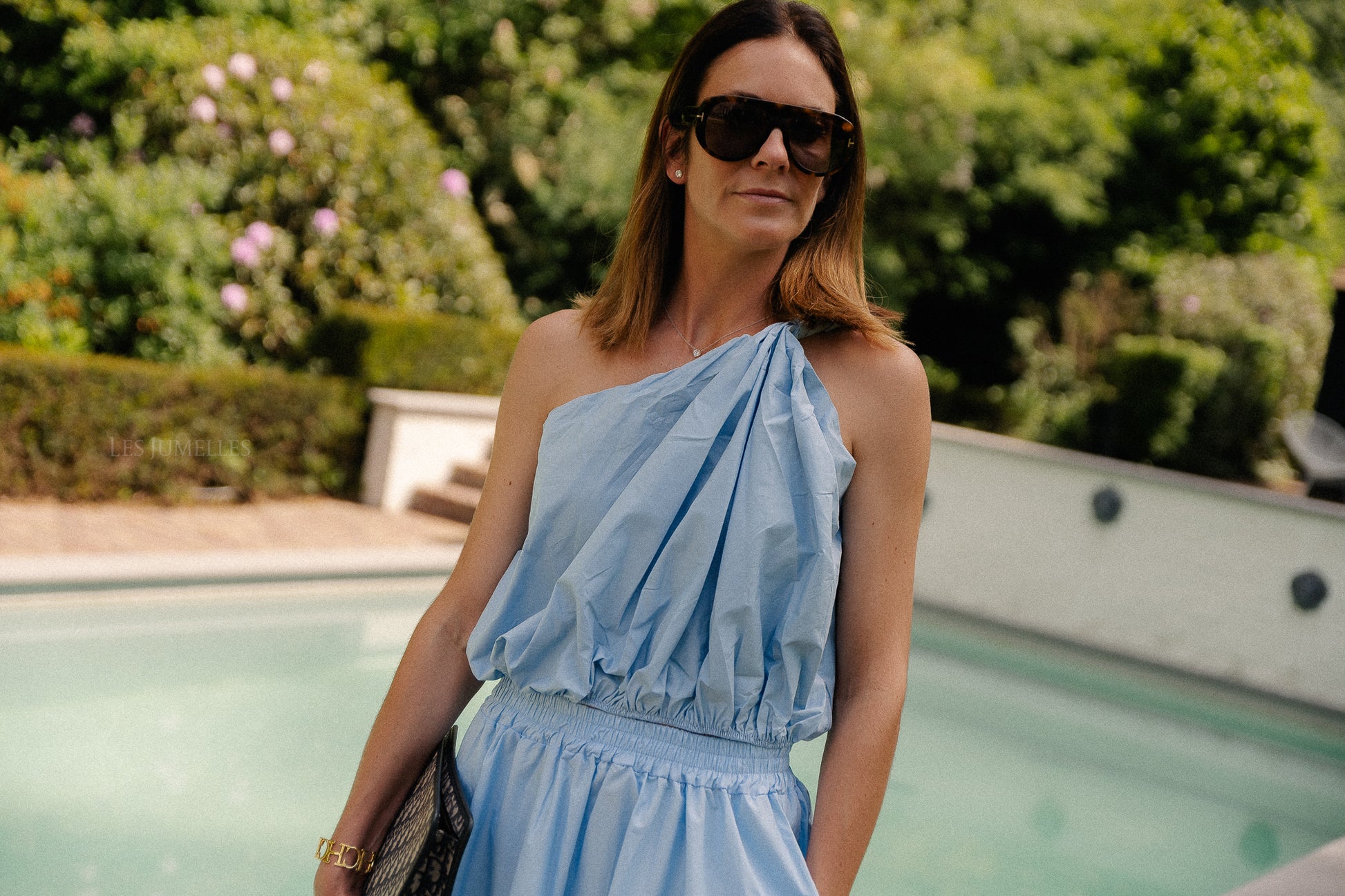 Fran one shoulder top babyblauw