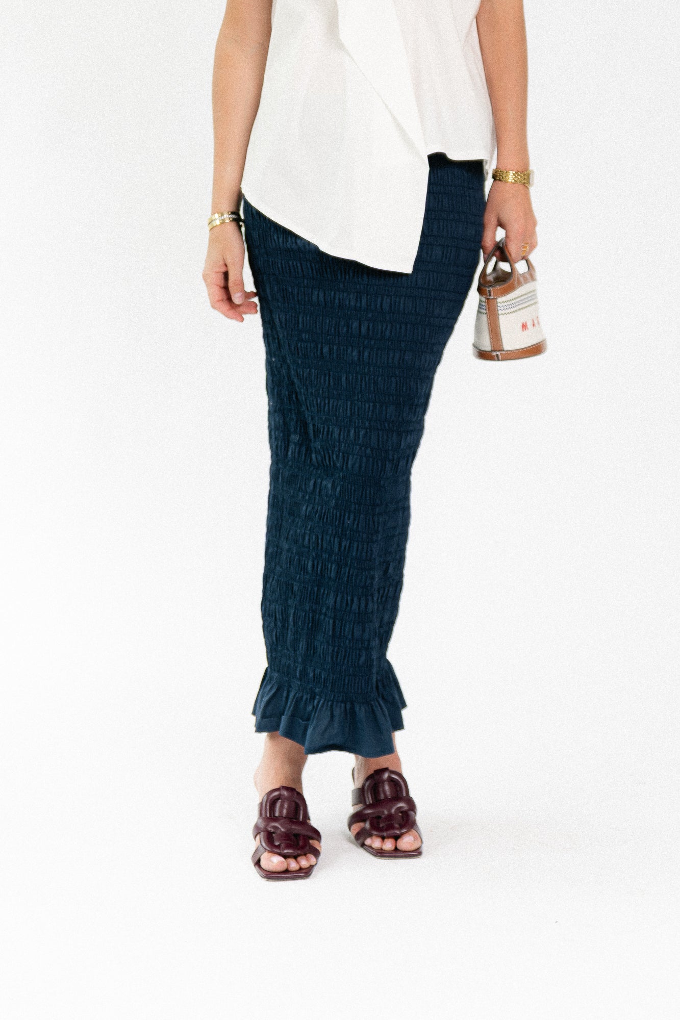 Mona smocked skirt navy