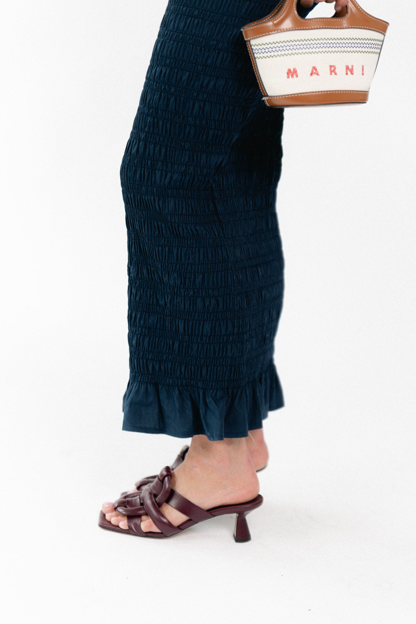 Mona smocked skirt navy
