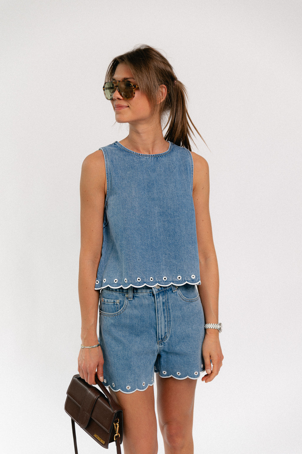 Gustava shorts embroidered light blue denim