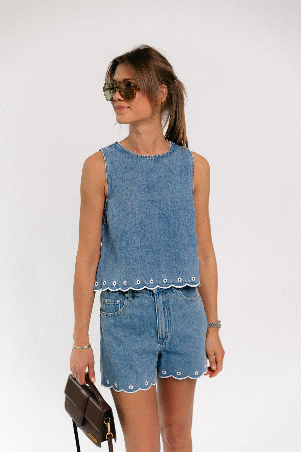 Cecelia top embroidered light blue denim