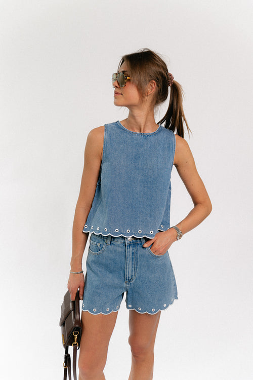 Cecelia top embroidered light blue denim