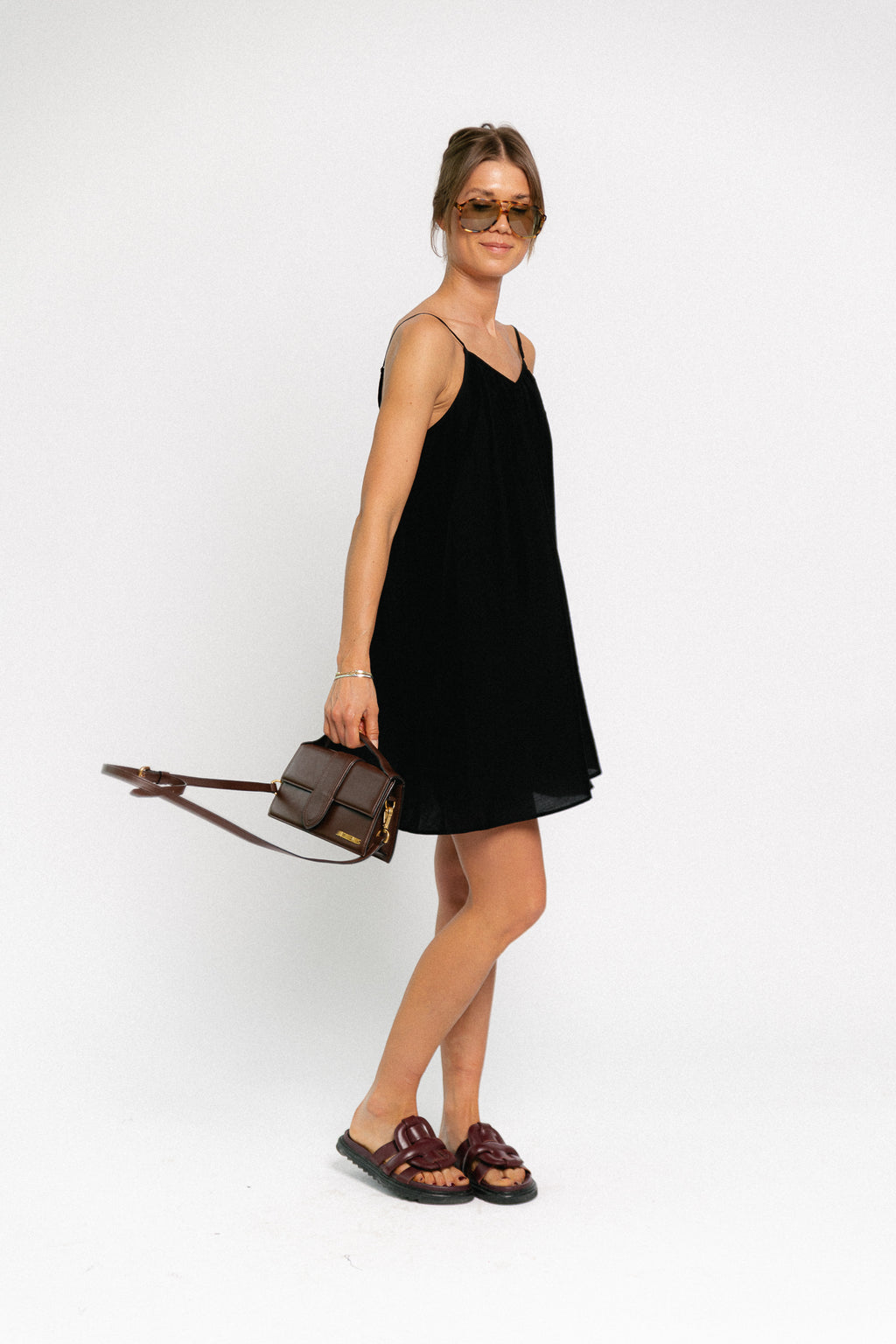 Freda dress black