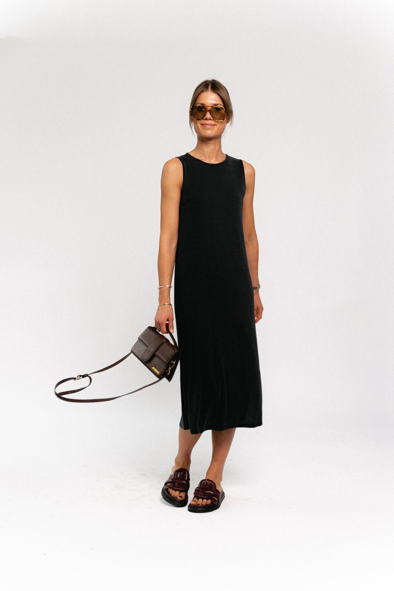VIModala O-neck SL midi dress black