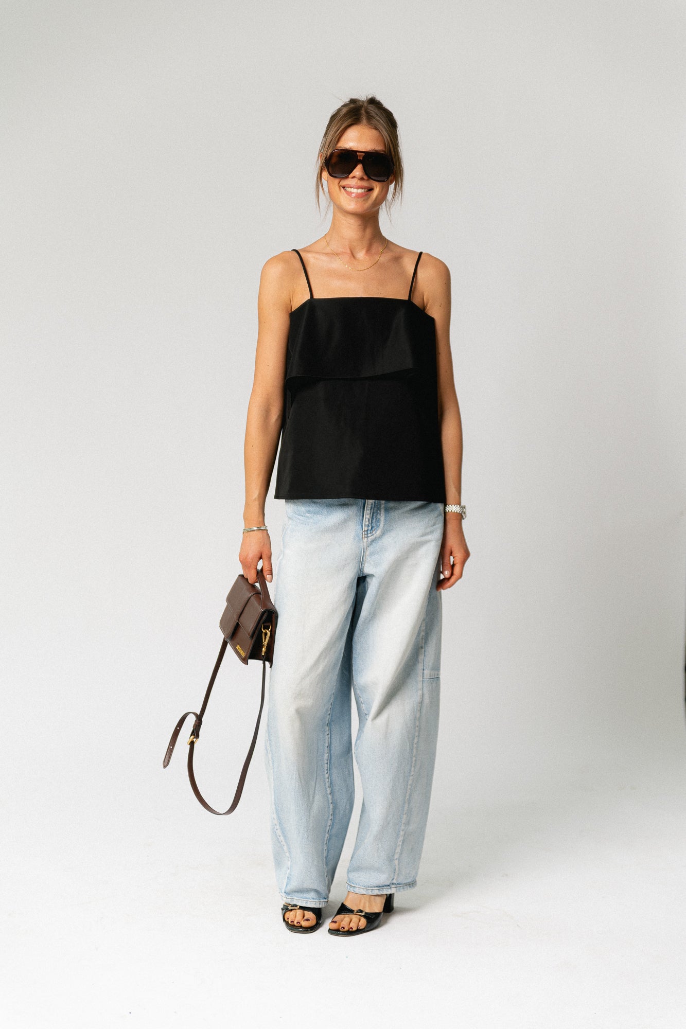 VIIndira SL top black
