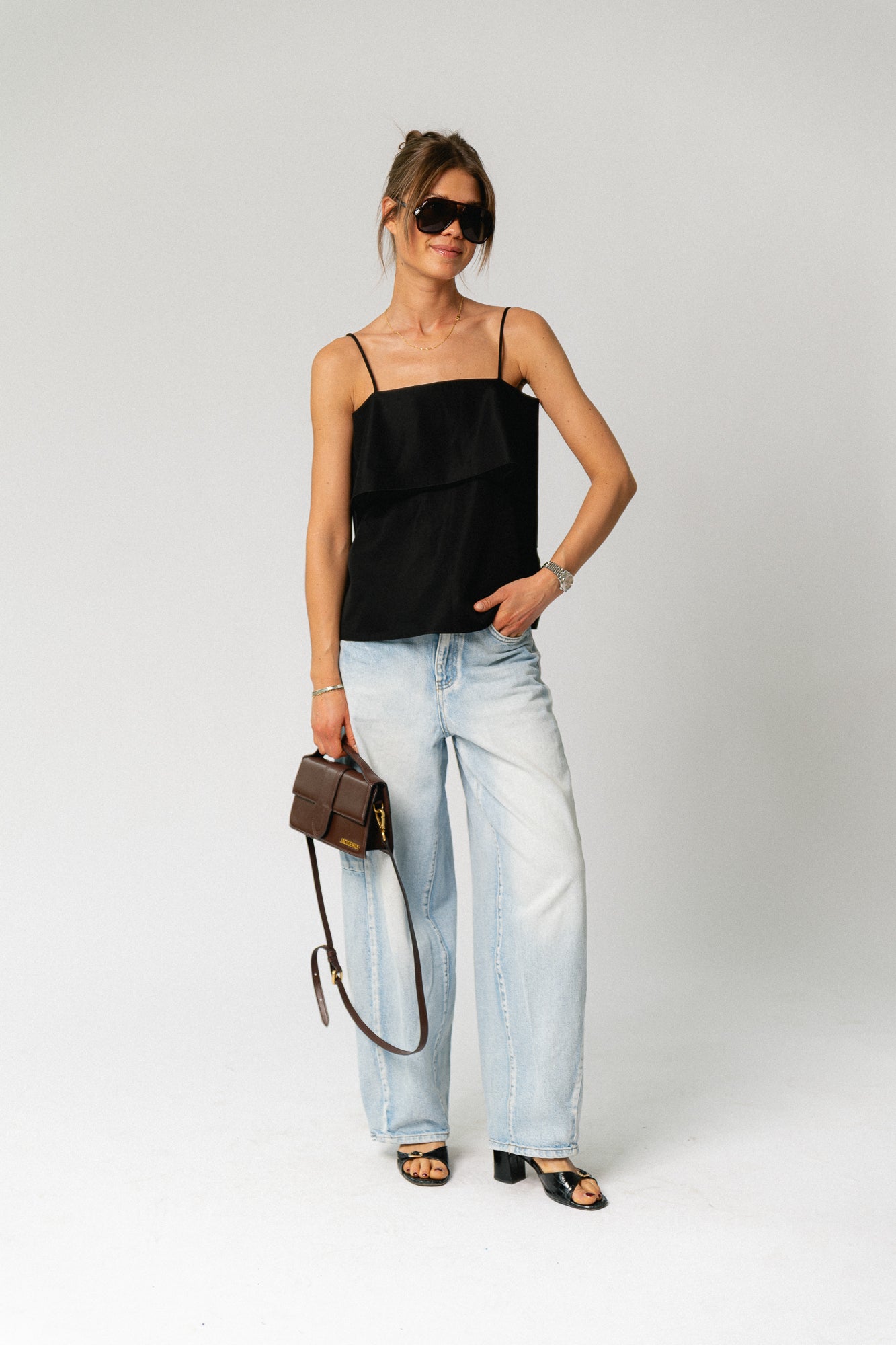 VIIndira SL top black