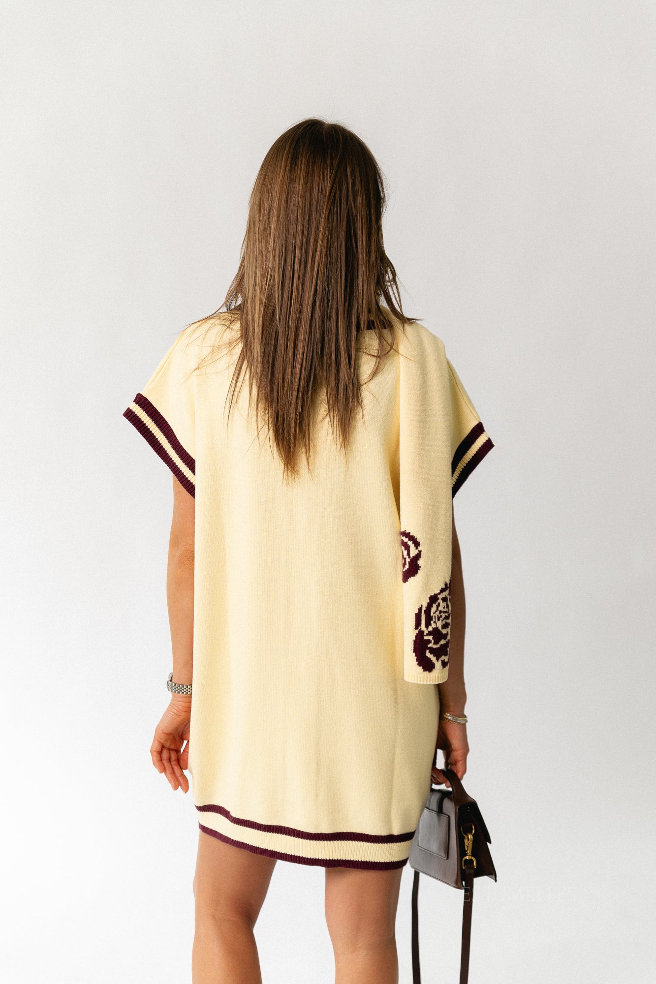 Margot knitted dress butter yellow/burgundy roses