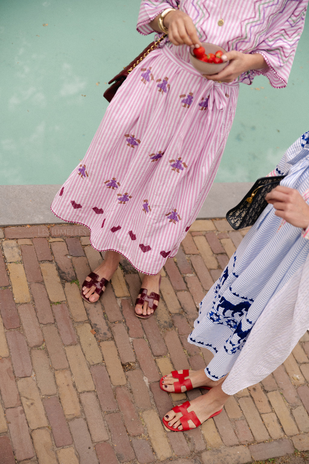 Anna besticktes Kleid rosa-weiße Streifen