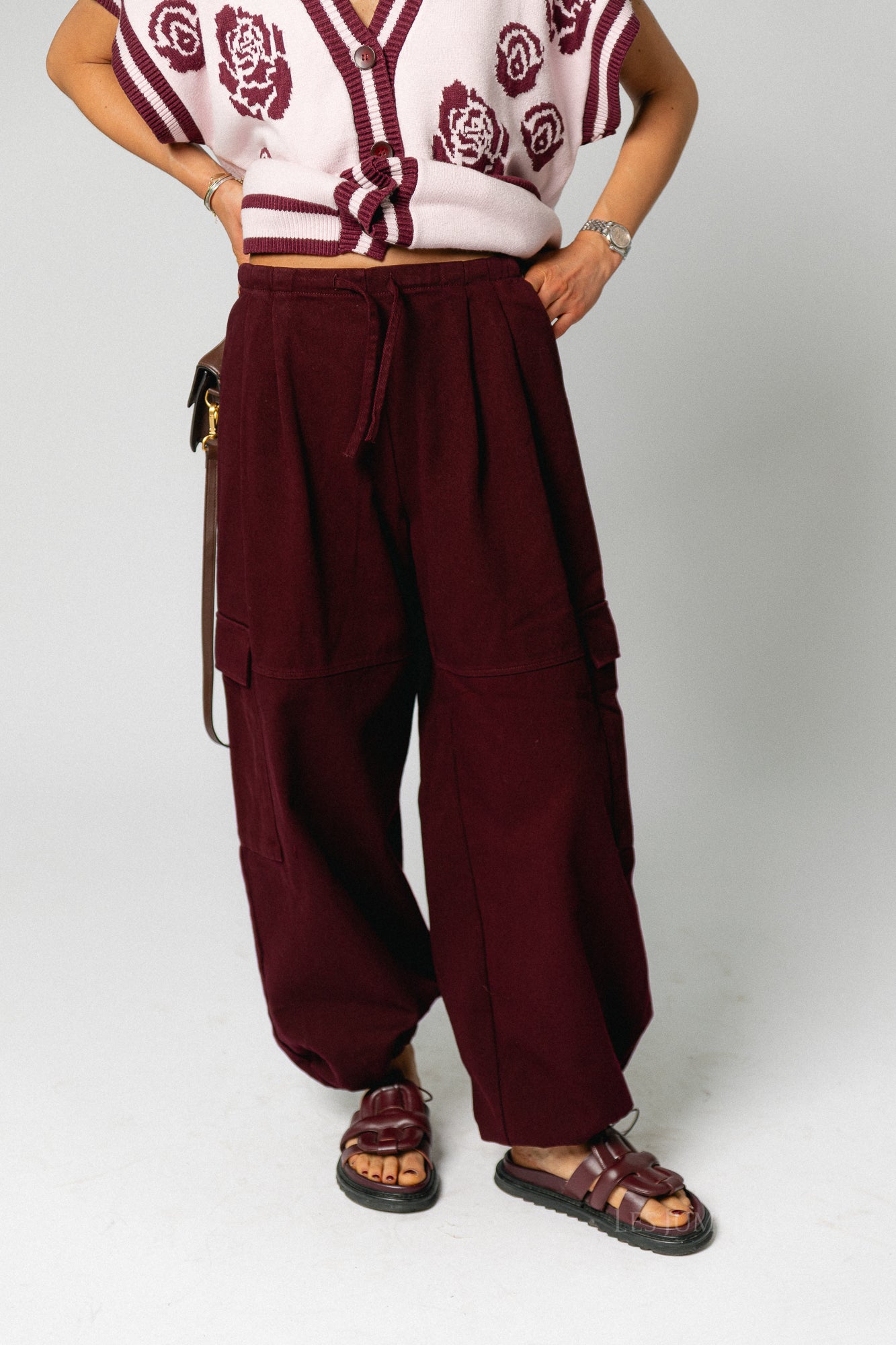 Cassie cargo pants burgundy