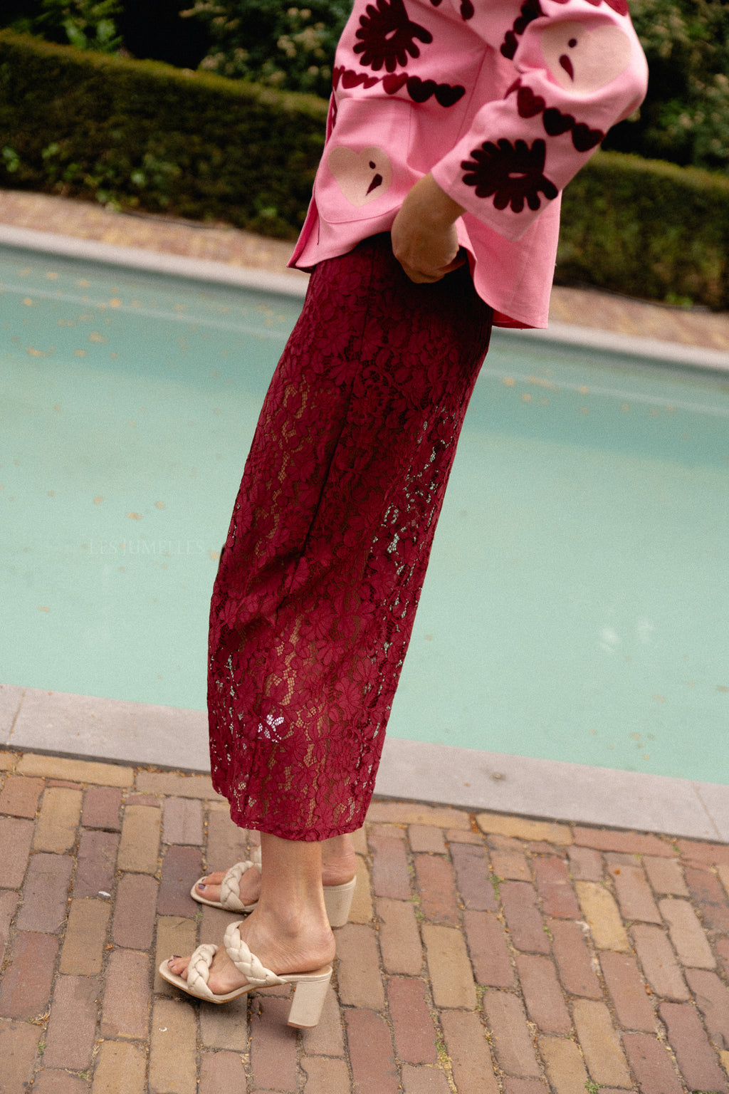 Pauline lace skirt plum