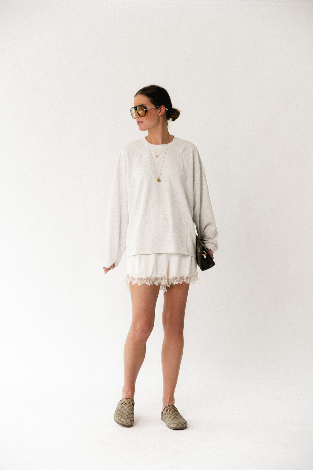 Sophia sateen shorts off white