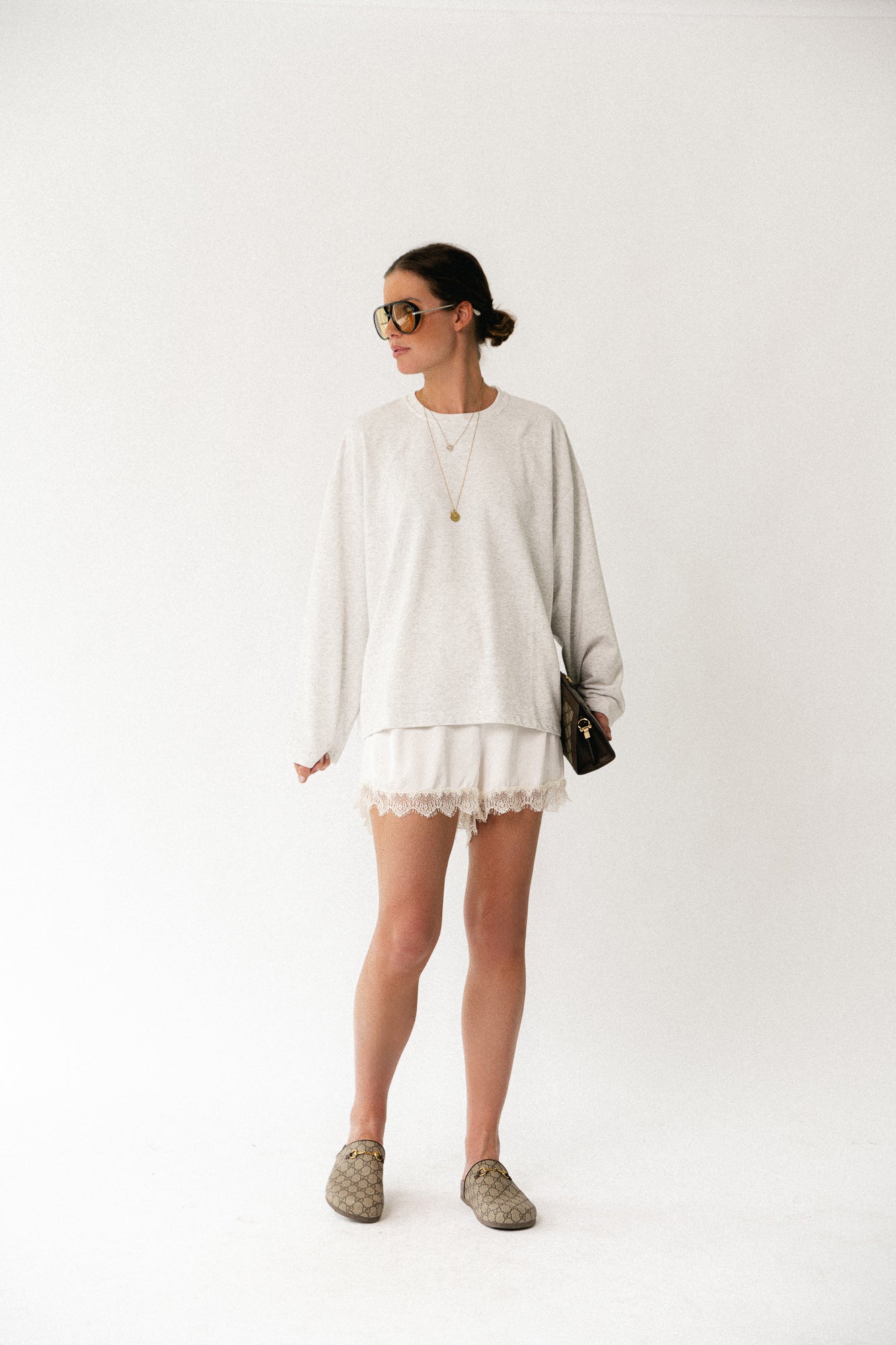 Sophia sateen shorts off white