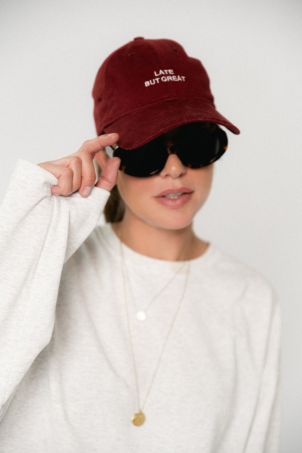 Late but great cap burgundy