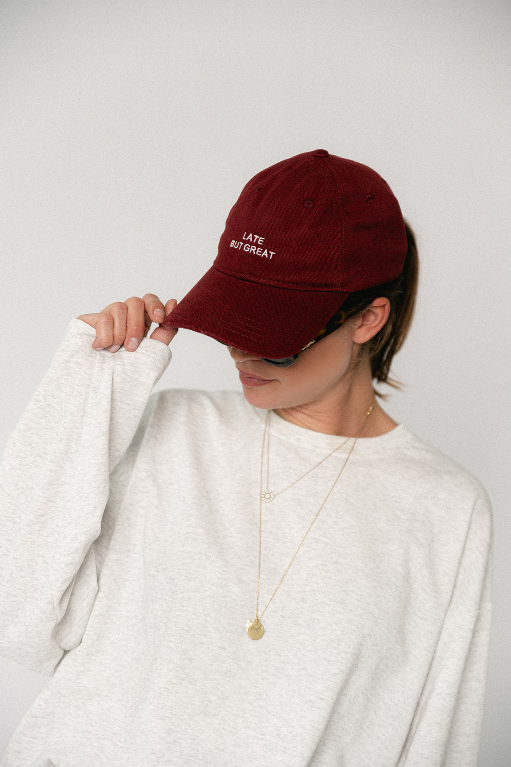 Late but great cap burgundy