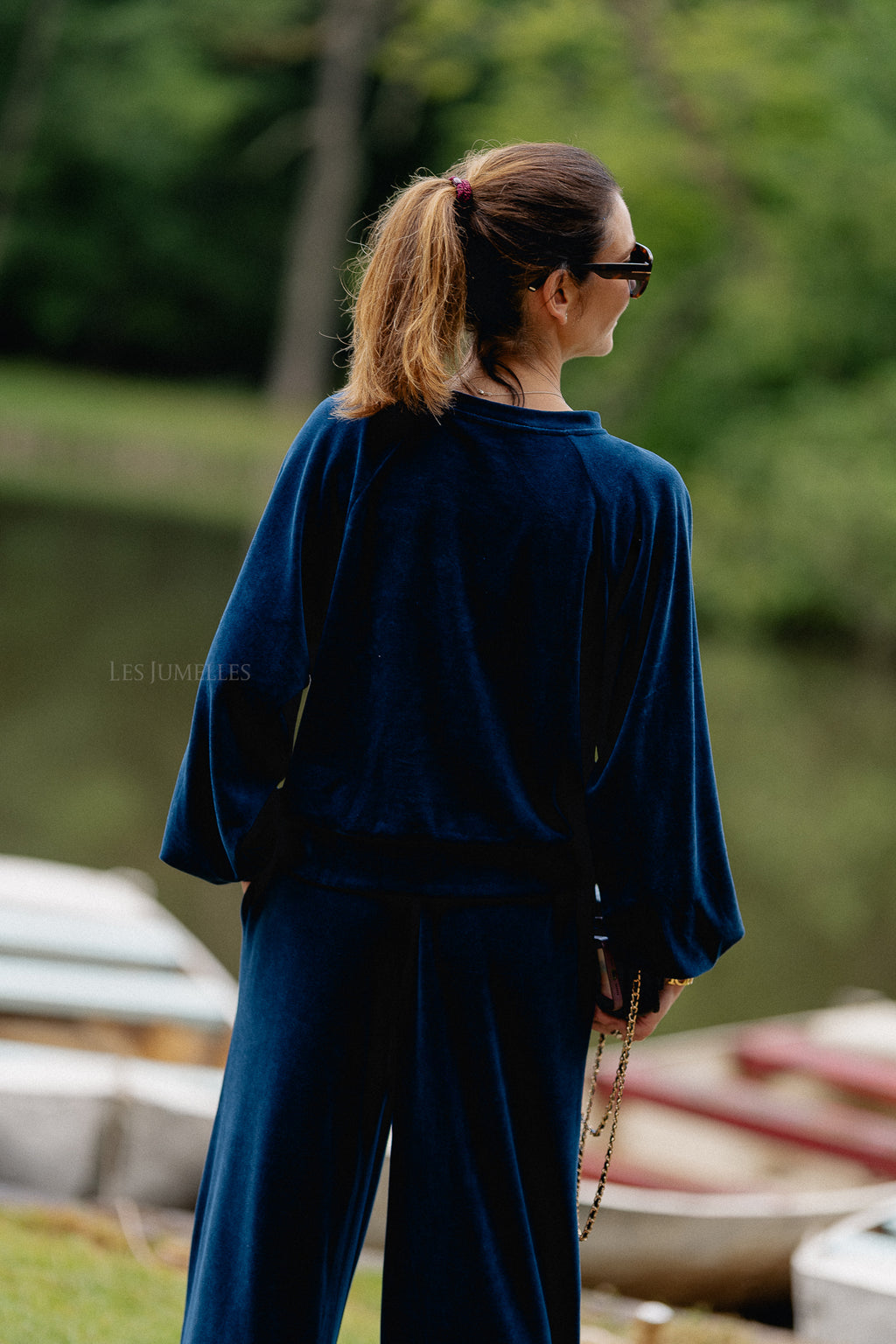 Lucie velvet sweater navy