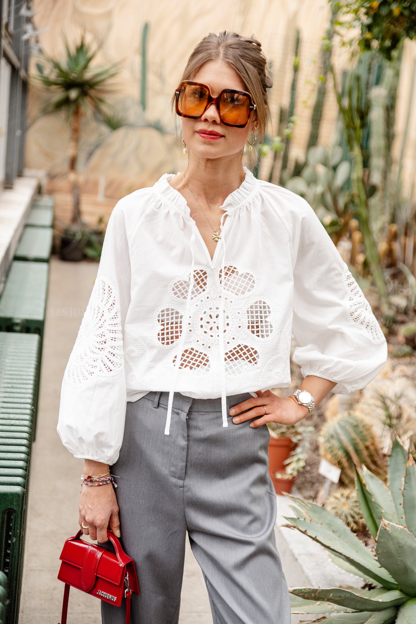 Jenna embroidery blouse white