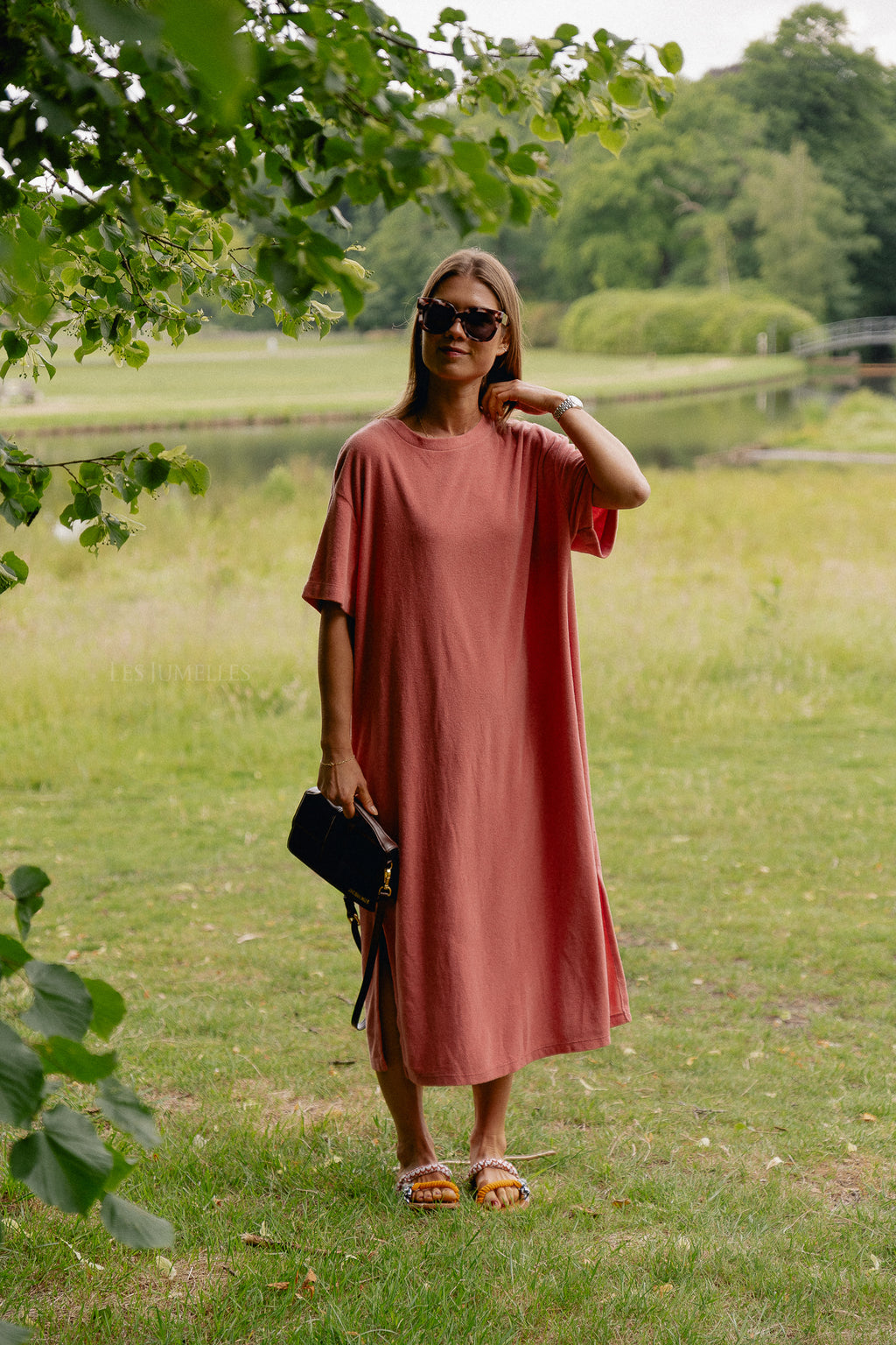 Dorothee T-Shirt-Kleid in Peperosa