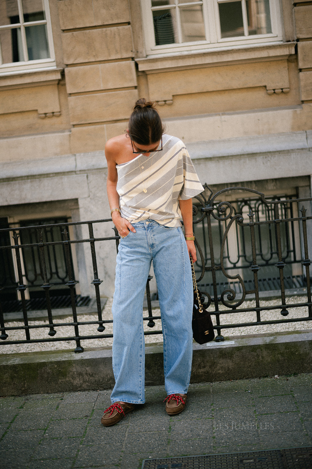 Amy striped one-shoulder shirt grey melange/ecru