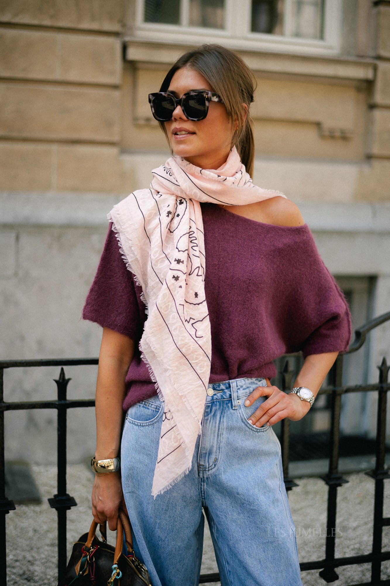 Dania paisley print scarf blush pink