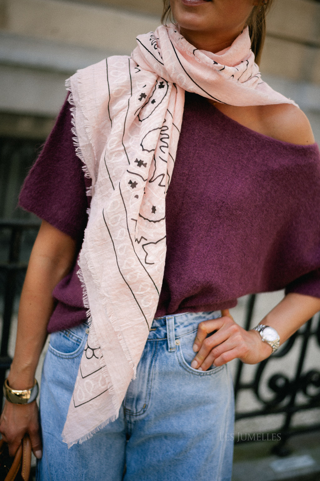 Dania paisley print scarf blush pink