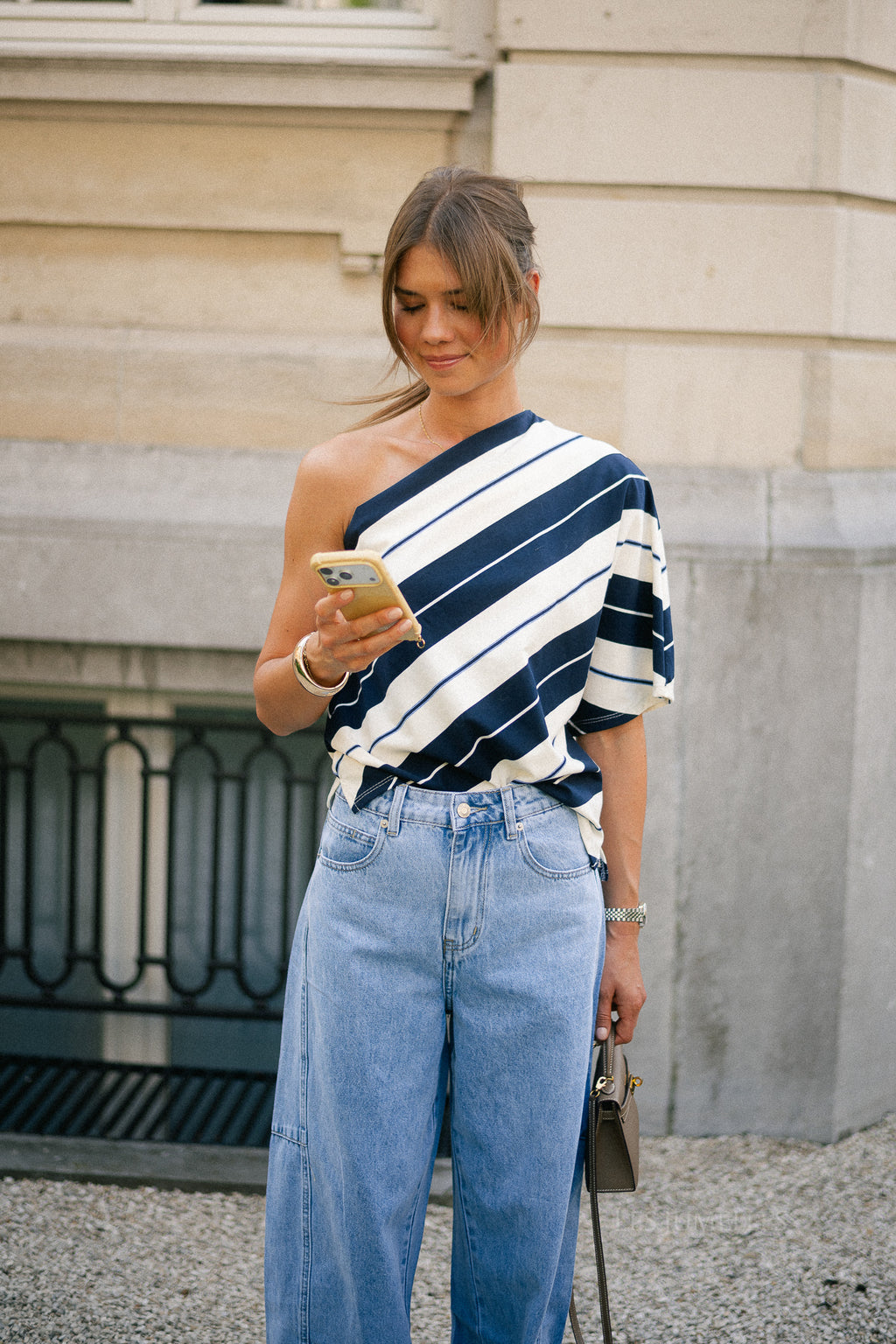 Amy striped one-shoulder shirt navy/ecru