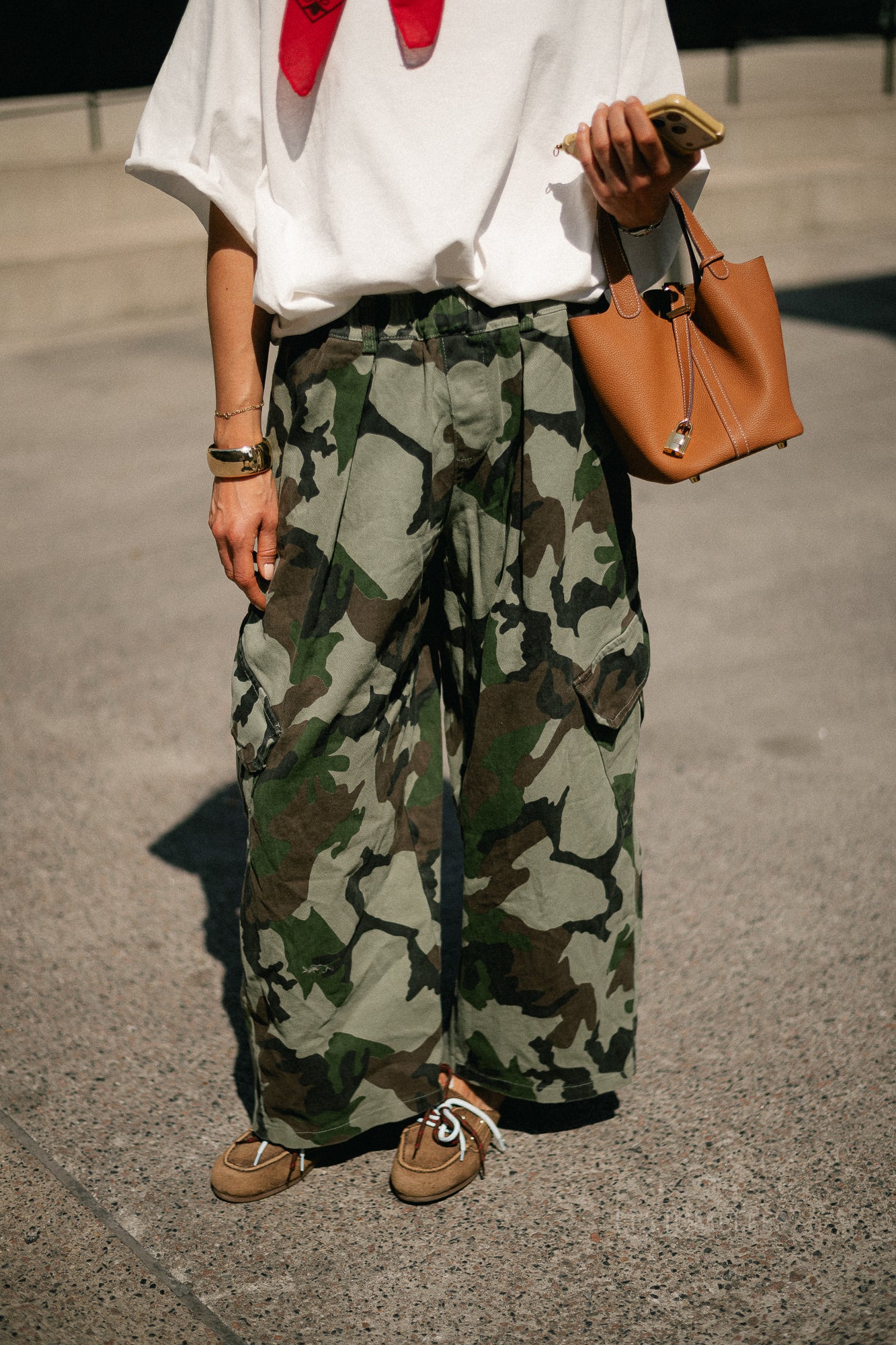 Emily camouflage cargo jeans