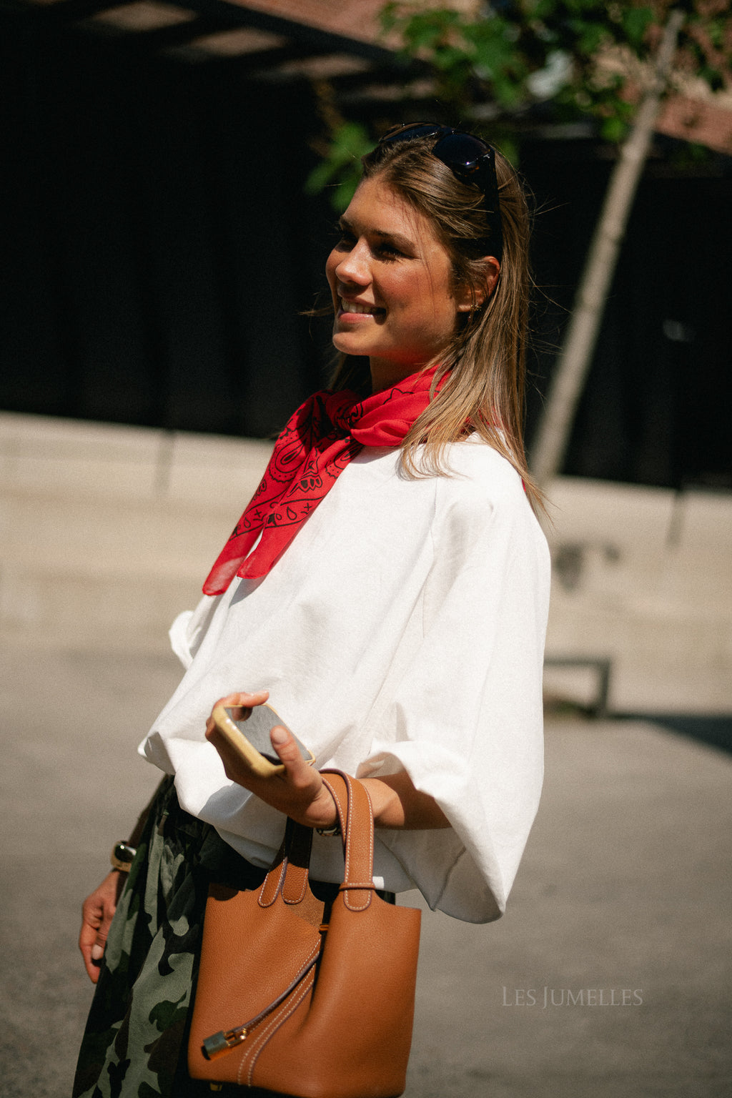 Sue paisley print scarf red