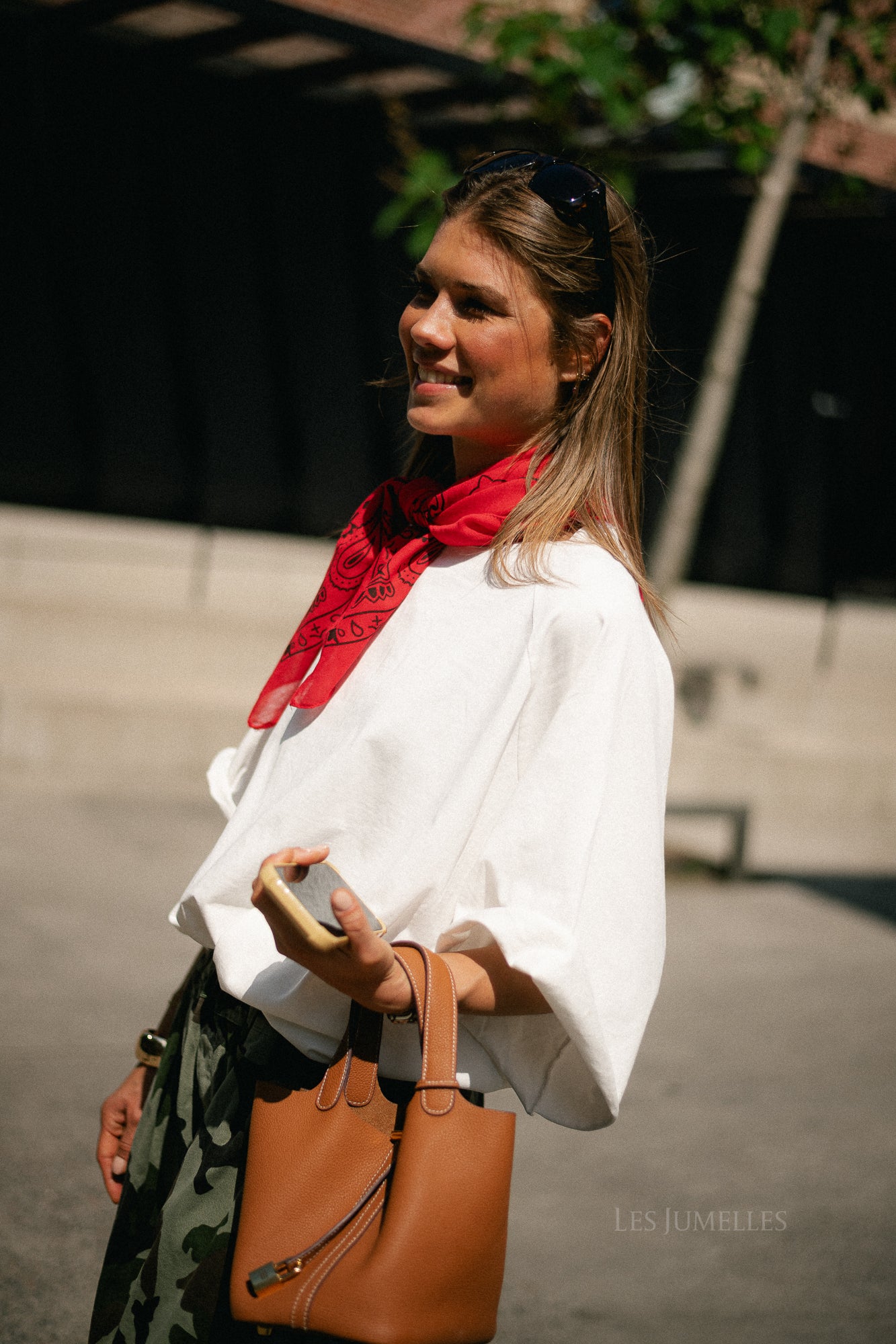 Sue paisley print scarf red