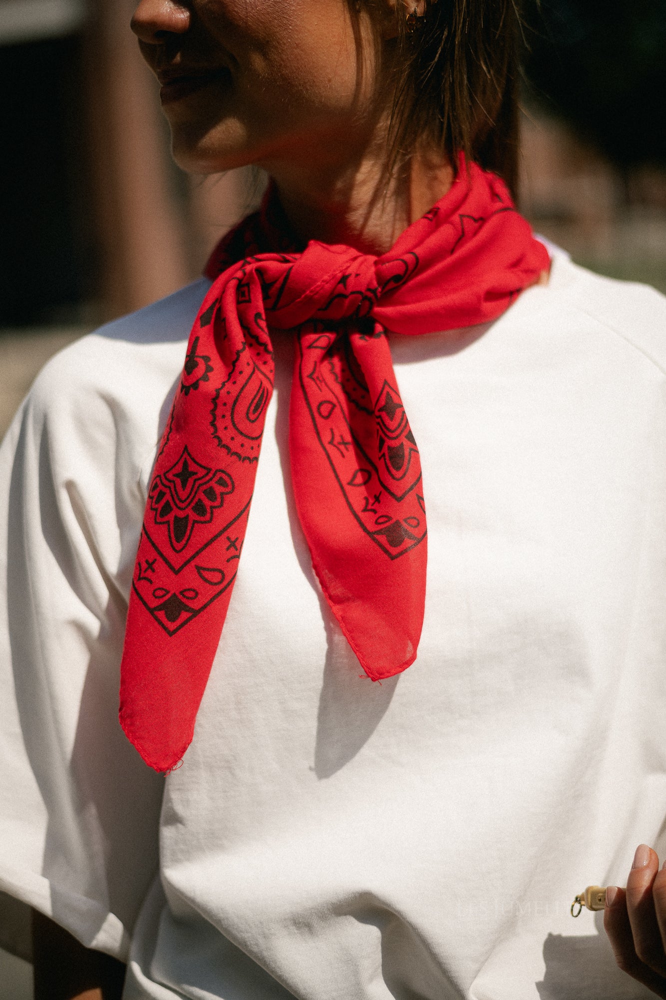 Sue paisley print scarf red
