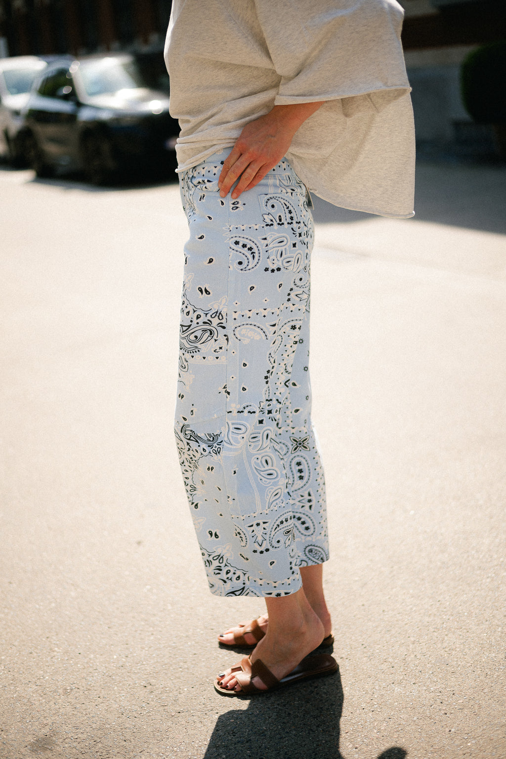 Meagan paisley barrel jeans blue