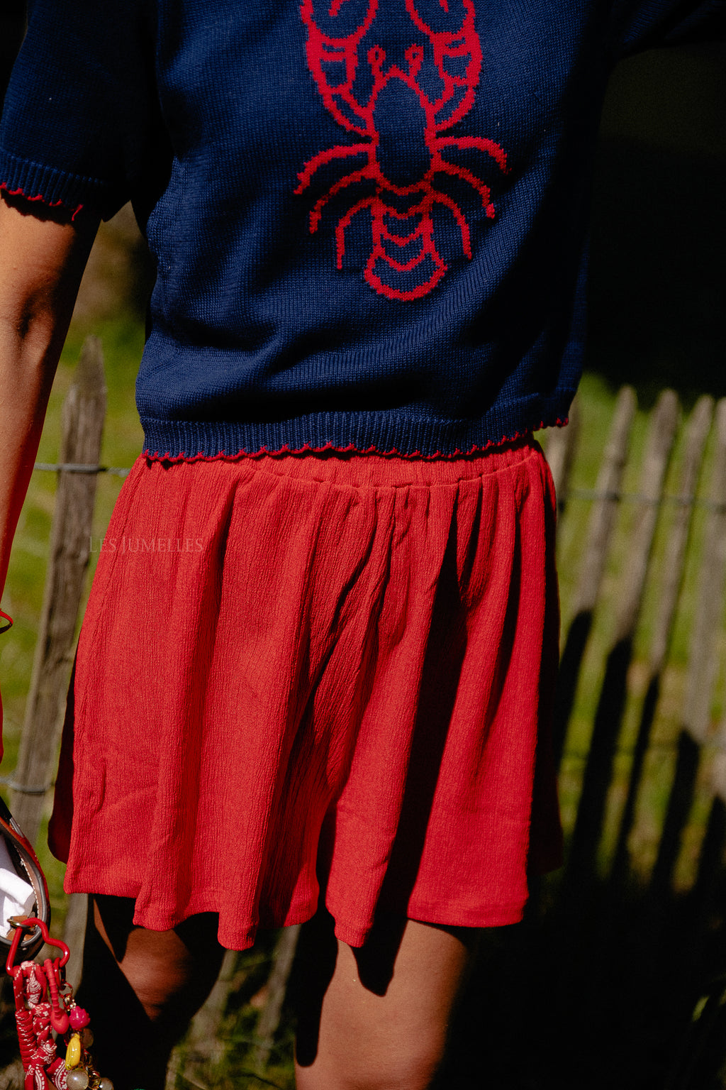 Mara shorts high risk red