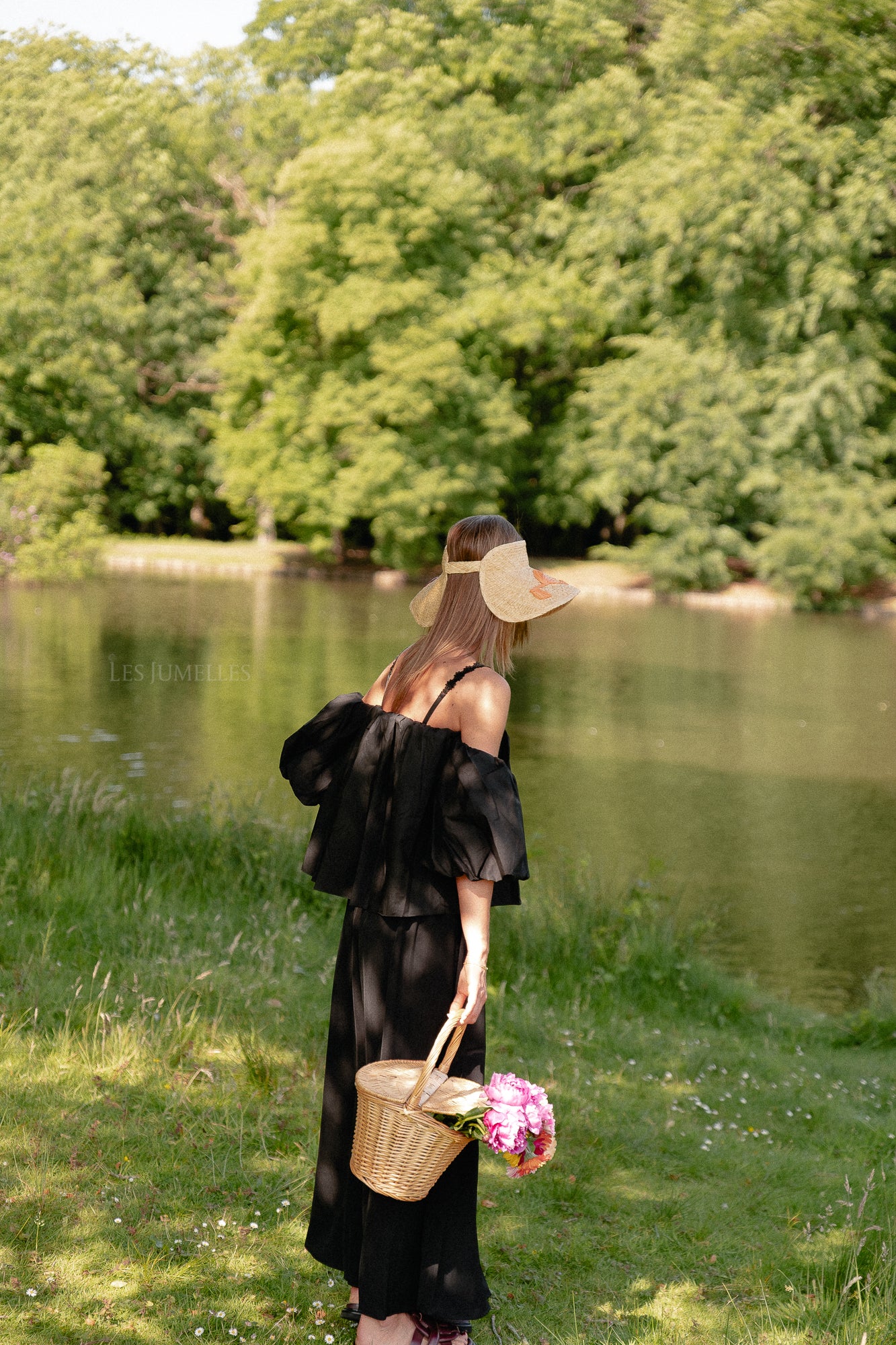 Giselle skirt black