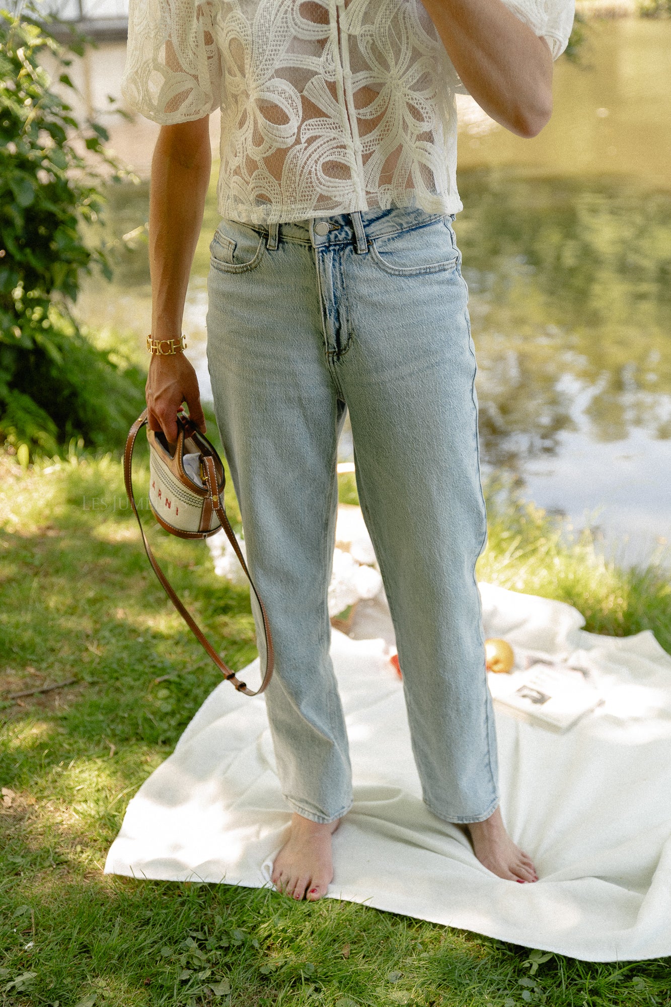 VIKelly HW straight jeans light blue denim wash