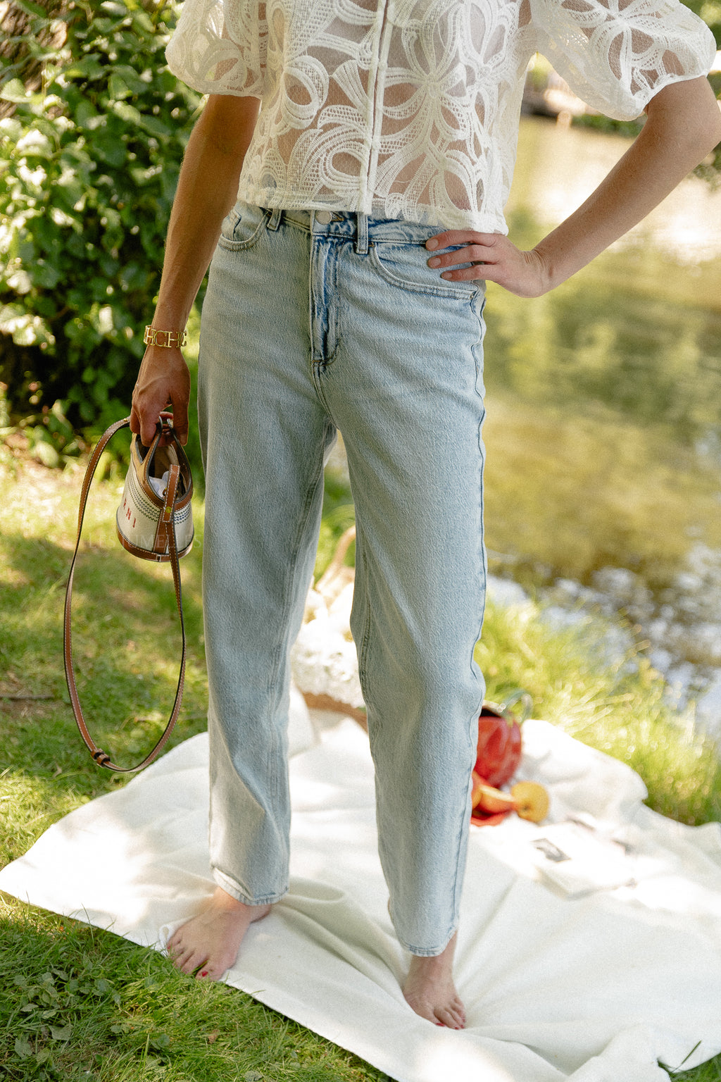VIKelly HW straight jeans light blue denim wash