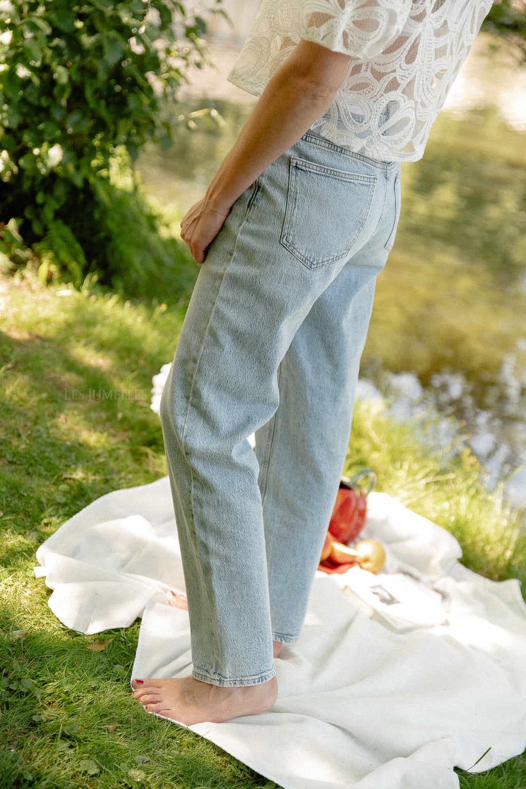 VIKelly HW straight jeans light blue denim wash