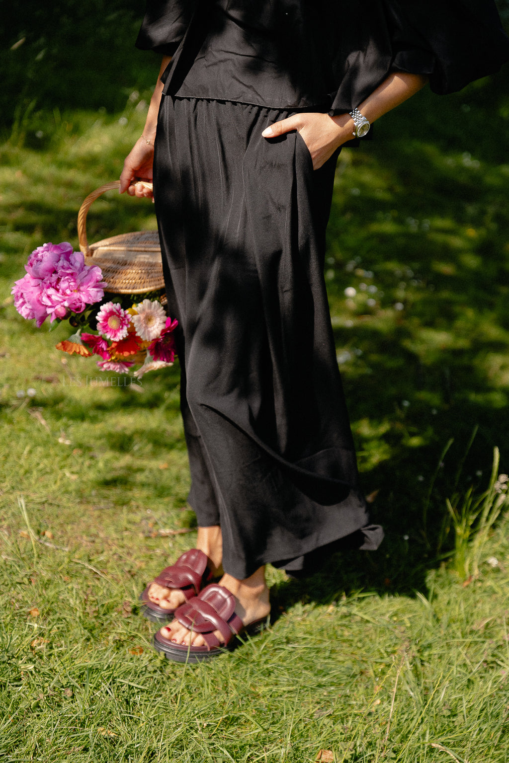Giselle skirt black
