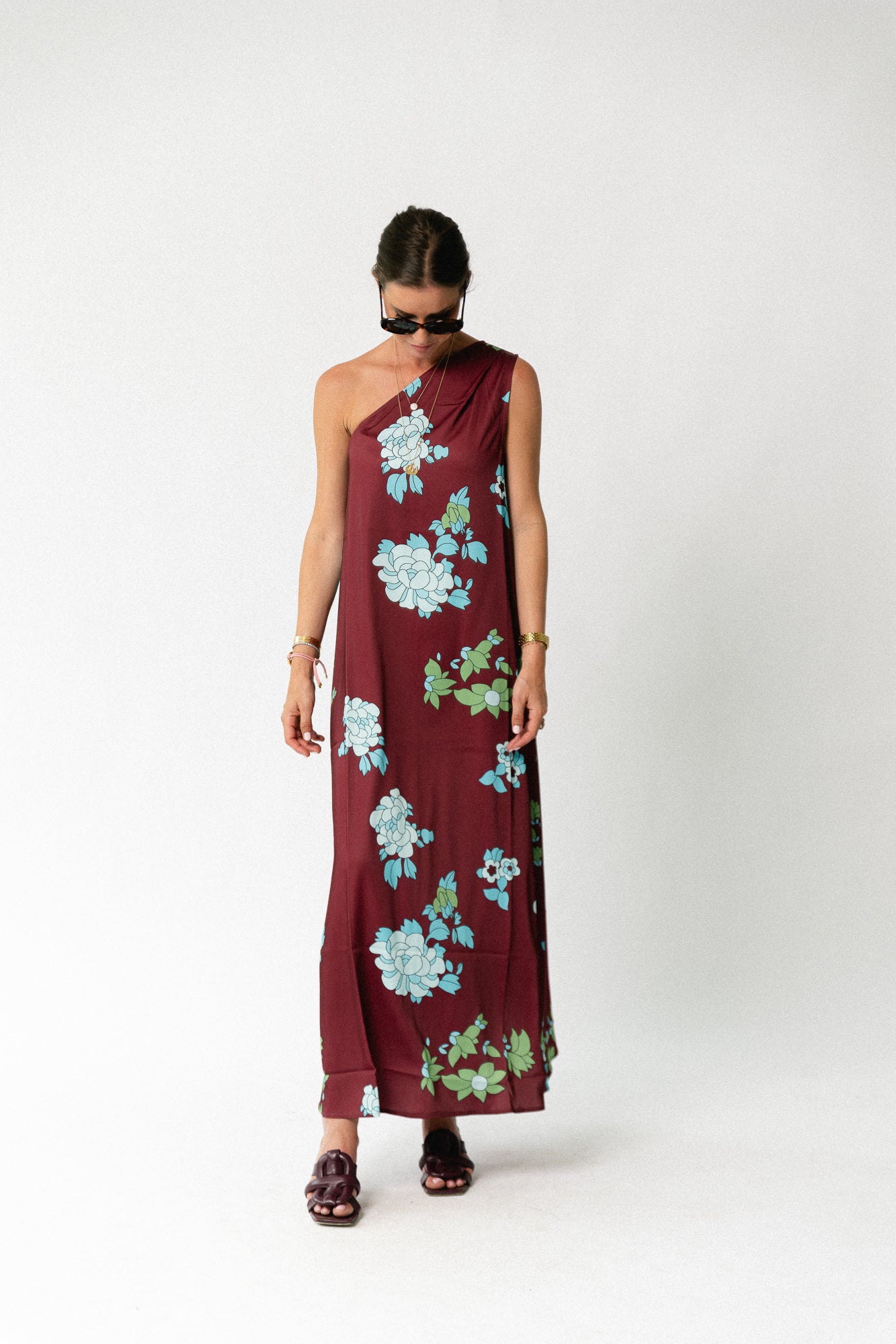 Nia one shoulder printed dress burgundy/hydrangea blue
