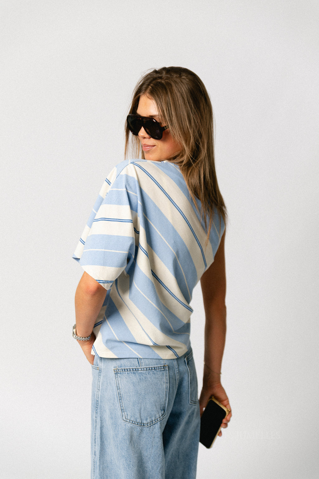 Amy striped one-shoulder shirt light blue/ecru