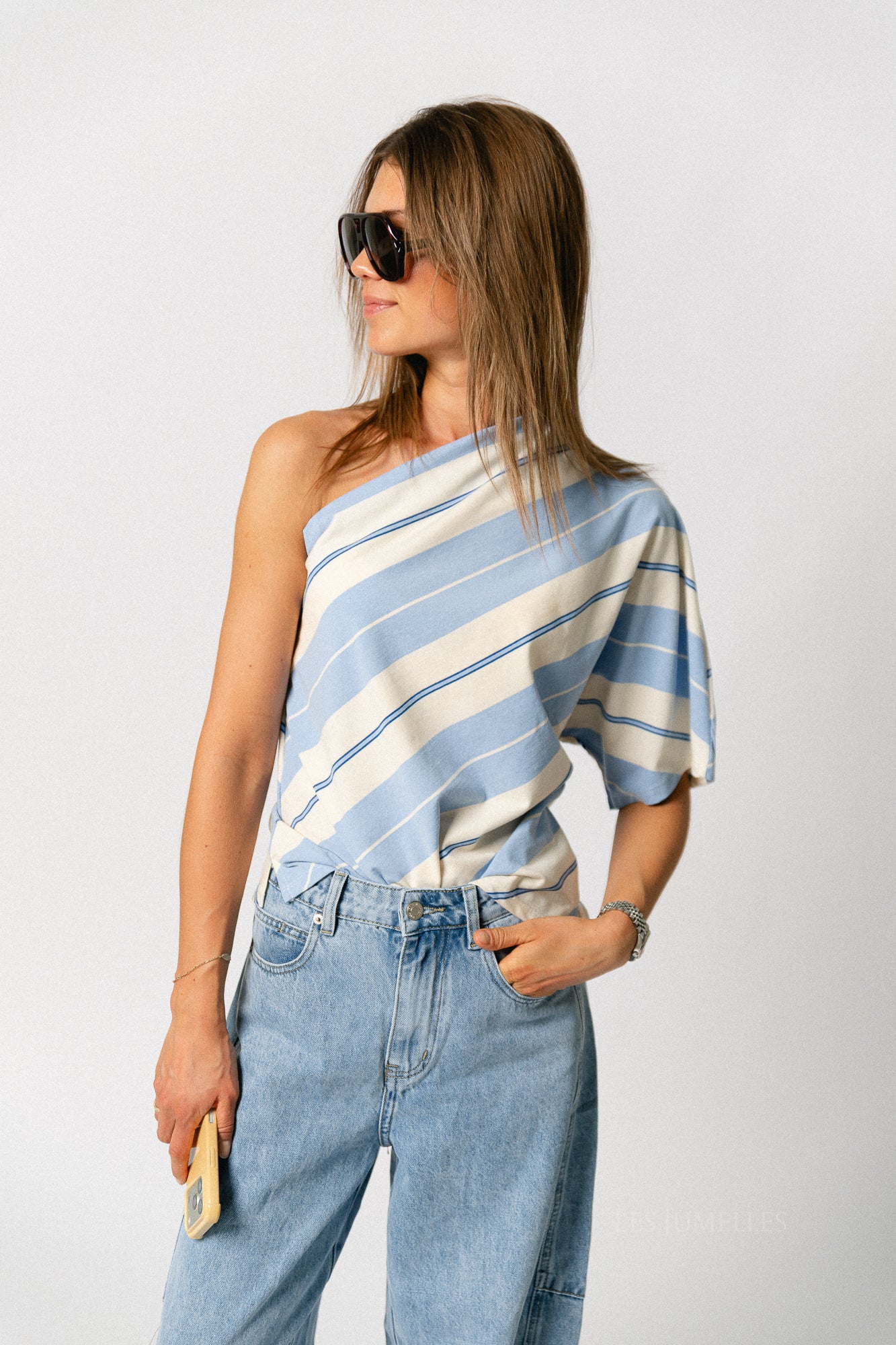 Amy striped one-shoulder shirt light blue/ecru