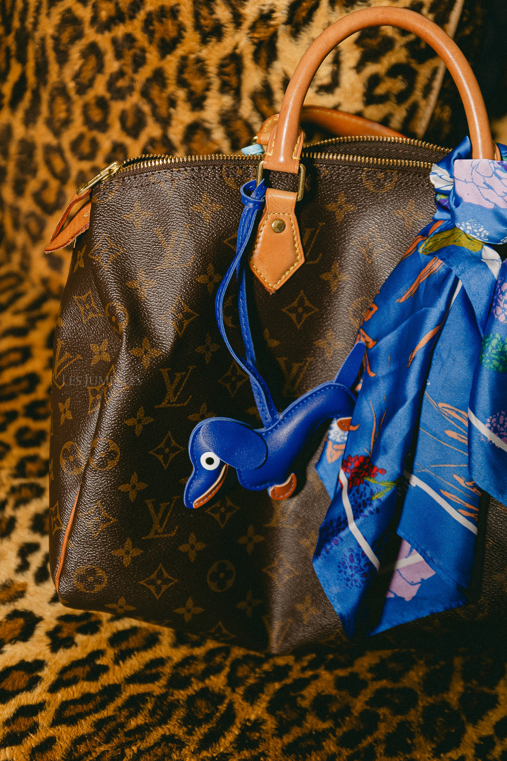 Dachshund keychain cobalt blue
