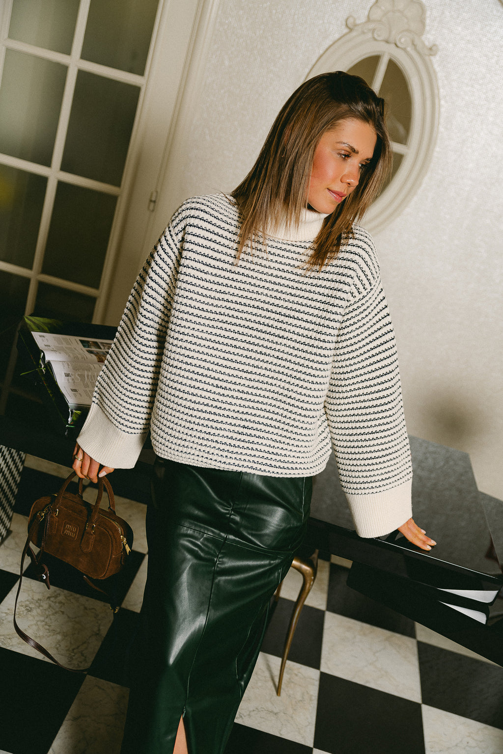 Pull col roulé en tricot YASFanto LS gardénia/blazer bleu marine