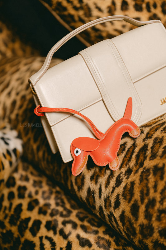 Les Jumelles Dachshund keychain orange